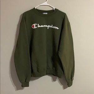Champion crew neck M